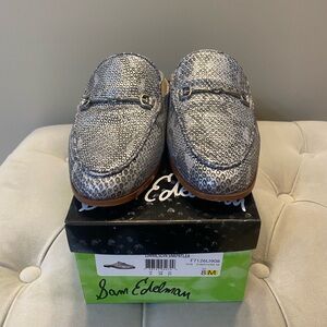 SAM EDELMAN “Linnie” Silver Metallic Snake Print Leather Loafer Mule, Sz 8M